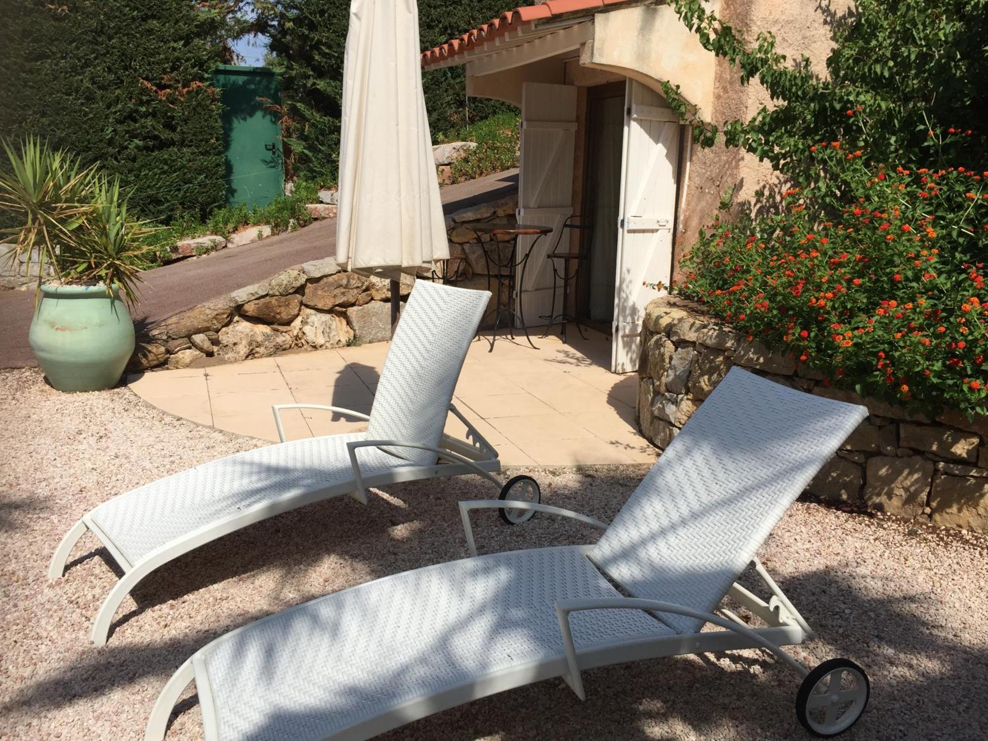 L'Oasis-Les Issambres Bed and Breakfast Kamer foto