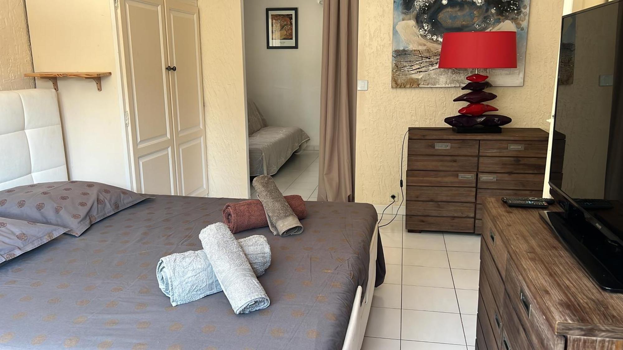 L'Oasis-Les Issambres Bed and Breakfast Buitenkant foto